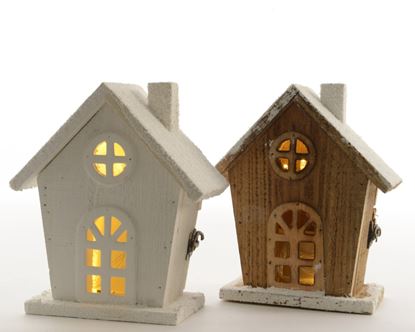 Kaemingk-Indoor-LED-Wooden-House-2-Assorted