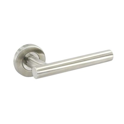 Securit-Satin-Stainless-Steel-Latch-Handles-Bar-Pair