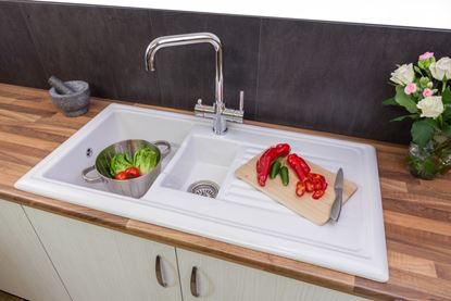 Reginox-White-Ceramic-Reversible-Sink