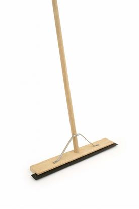 Bentley-Squeegee-With-46-Handle