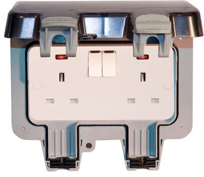 BG-2-Gang-13-Amp-Switched-Outdoor-Socket-IP66-DP