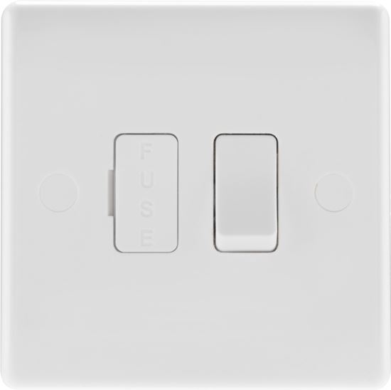NEXUS-Moulded-White-13-Amp-Switched-And-Fused