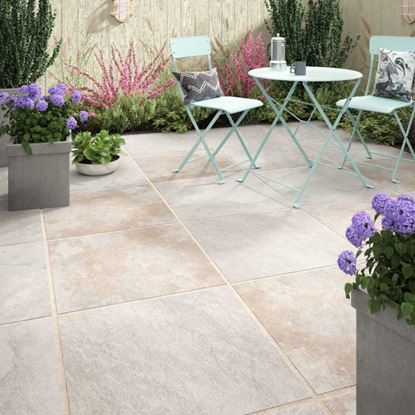 Verona-Adlington-White-Outdoor-Floor-600x600x20