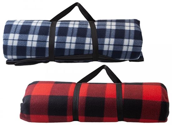 Summit-Family-Size-Picnic-Rug