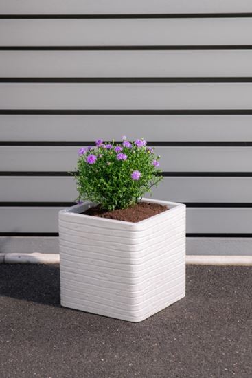 Strata-Banbury-Stone-Square-Planter