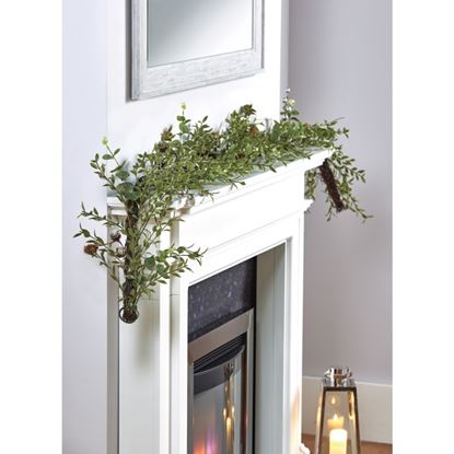 Premier-Mistletoe-Garland