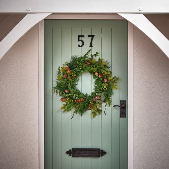 Premier-Acorn-Wreath-Fern-Cones