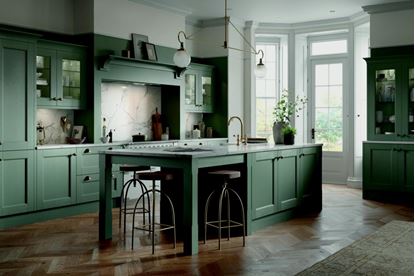 Chippendale-Manor-House-Kitchen