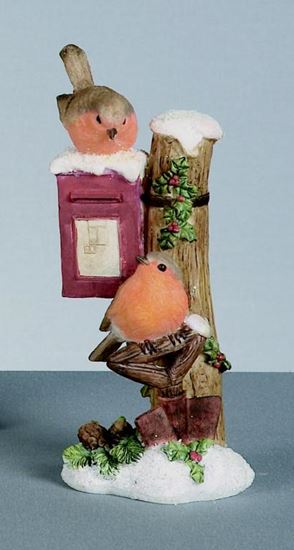 premier-ribbons-on-a-post-box