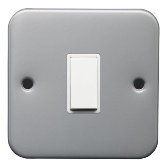 securlec-metal-clad-1-gang-2-way-switch