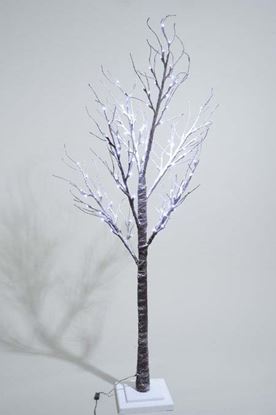 kaemingk-led-tree-with-snow