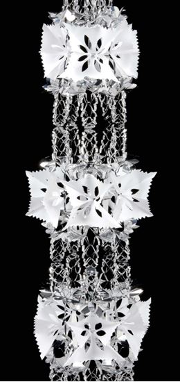 premier-8-section-garland-33cm-x-27m