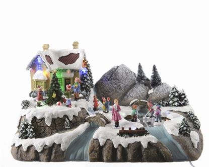 kaemingk-led-village-scene-multi