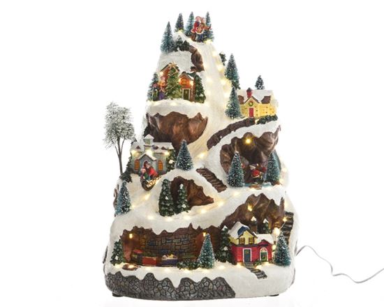 kaemingk-led-village-with-train