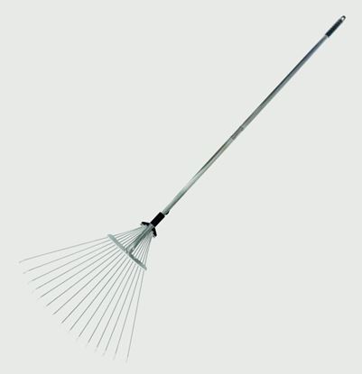 wilkinson-sword-adjustable-lawn-rake