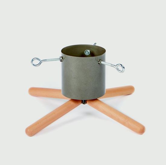 premier-tree-stand-with-wooden-legs