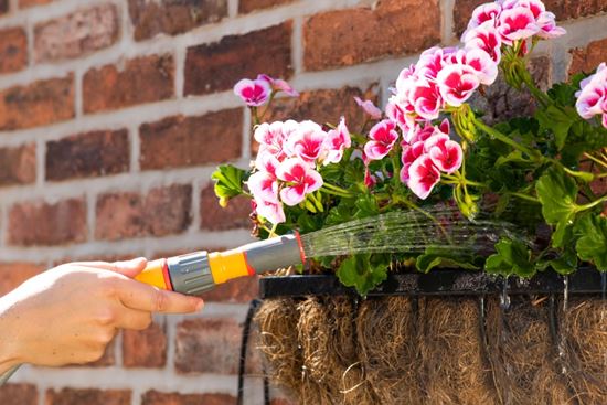 hozelock-3-in-1-nozzle-plus