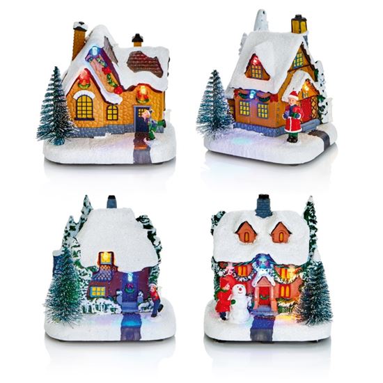 premier-lit-snowy-house-village