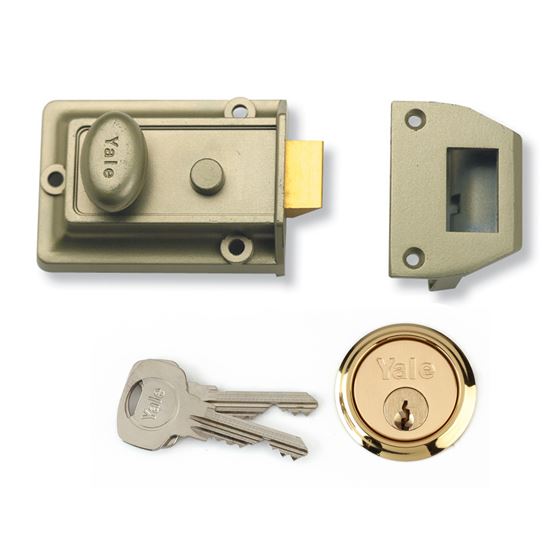yale-traditional-nightlatch
