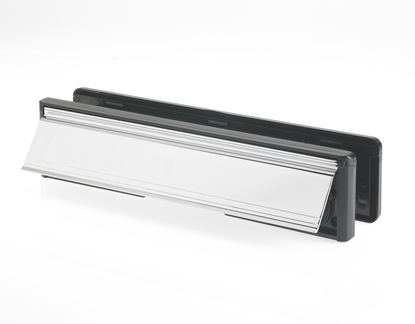 yale-12-letter-plate