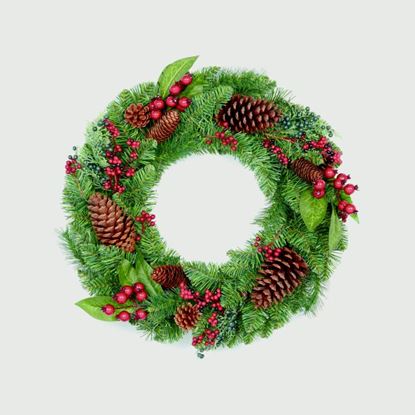 premier-natural-red-berry-wreath-with-pine-cones