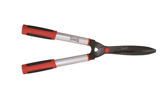 wilkinson-sword-wavy-blade-hedge-shears