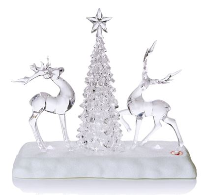 premier-lit-musical-tree-scene-reindeer