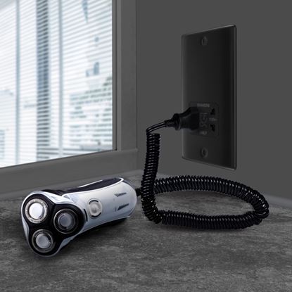 bg-dual-voltage-shaver-socket