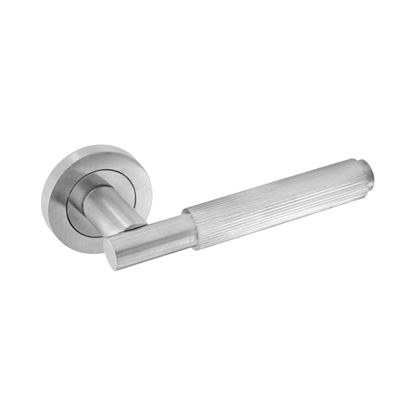 smiths-architectural-linear-lever-on-rose