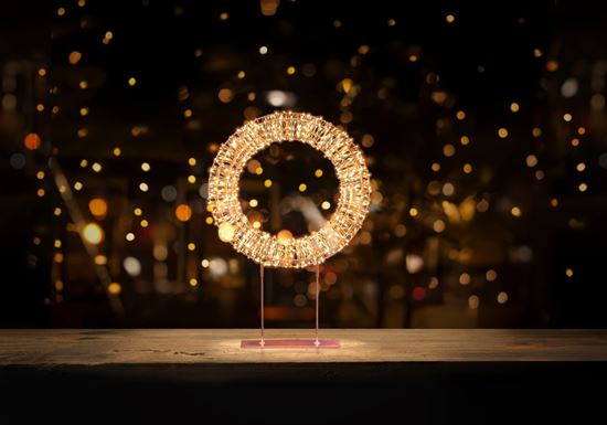 premier-gold-table-top-wreath-720-leds